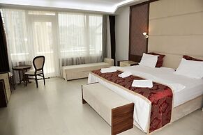 Cevaher Hotel & Suites