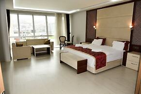 Cevaher Hotel & Suites