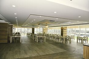 Cevaher Hotel & Suites