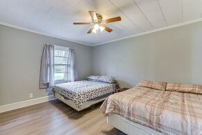 Cozy Charlotte Home w/ Fire Pit ~ 6 Mi to Uptown!