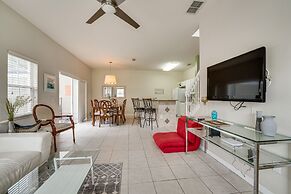 Gated Kissimmee Townhome w/ Pool, 11 Mi to Disney!