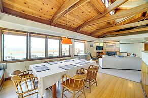 Oceanfront Irish Beach Home: Private Beach Access!