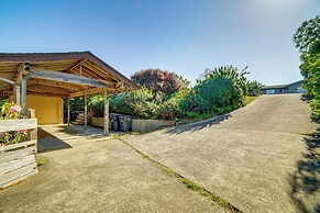 Oceanfront Irish Beach Home: Private Beach Access!