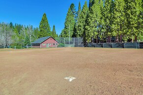 Fire Pit & Lake Access: Pet-friendly Arnold Home