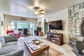 Fire Pit & Lake Access: Pet-friendly Arnold Home