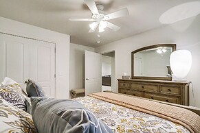 Convenient North Bend Apt: Half-mi to Notre Dame!