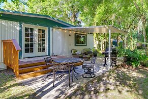 Cozy Fort Pierce Cottage on Farm Animal Rescue!