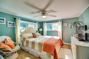 Cozy Fort Pierce Cottage on Farm Animal Rescue!