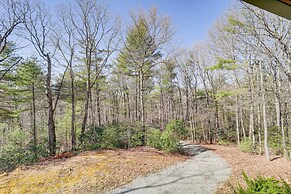 Cozy Family Cabin w/ Hot Tub - 10 Mi to App State!