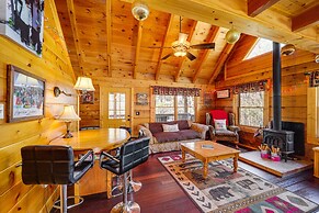 Cozy Family Cabin w/ Hot Tub - 10 Mi to App State!
