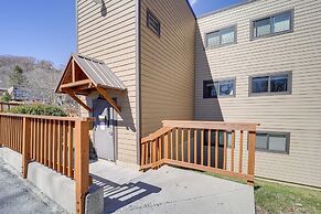 Balcony + Views: Sugar Mountain Haven!