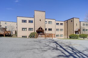 Balcony + Views: Sugar Mountain Haven!