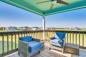 Near Beach Access: Galveston Home w/ Grill & Patio