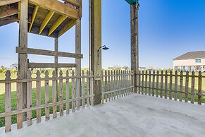 Near Beach Access: Galveston Home w/ Grill & Patio