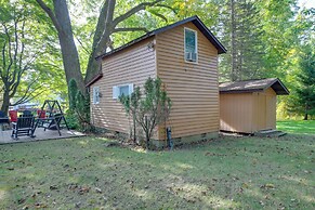 Cozy Chautauqua Lake Cottage w/ Shared Patio