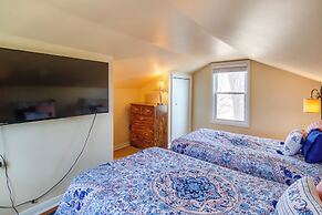 Cozy Chautauqua Lake Cottage w/ Shared Patio
