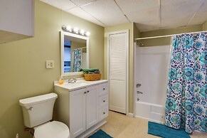 Downtown Mayville Condo: Walk to Chautauqua Lake!