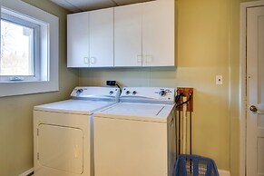 Downtown Mayville Condo: Walk to Chautauqua Lake!