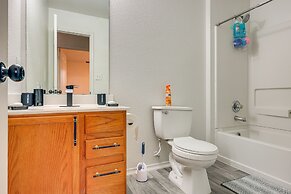 Charming Family Home w/ Yard - 24 Mi to Austin!