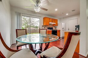 Charming Family Home w/ Yard - 24 Mi to Austin!