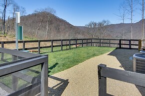 Gorgeous Swannanoa Home w/ Sweeping Mountain Views