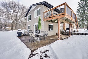 Renovated Blaine Farmhouse w/ Heated Pole Barn!