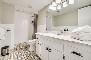 Renovated Blaine Farmhouse w/ Heated Pole Barn!