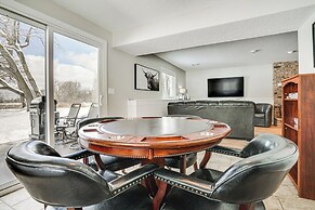 Renovated Blaine Farmhouse w/ Heated Pole Barn!