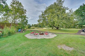 Renovated Blaine Farmhouse w/ Heated Pole Barn!