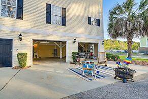 Spacious Murrells Inlet Home - Walk to Beach!