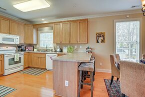 Spacious Murrells Inlet Home - Walk to Beach!