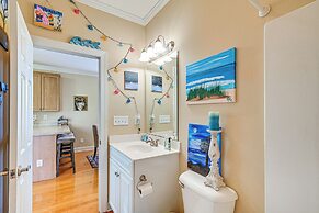 Spacious Murrells Inlet Home - Walk to Beach!