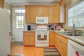 Spacious Murrells Inlet Home - Walk to Beach!