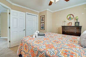 Spacious Murrells Inlet Home - Walk to Beach!