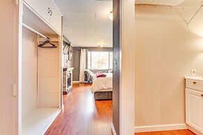 Family-friendly Ontario Home in Central Location!