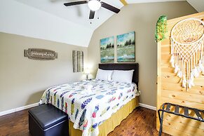 10 Mi to Nat'l Park: Smoky Mountains Getaway