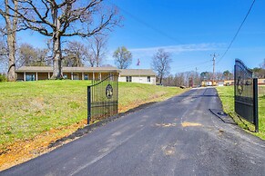 10 Mi to Nat'l Park: Smoky Mountains Getaway