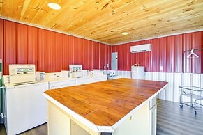 10 Mi to Nat'l Park: Smoky Mountains Getaway