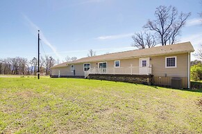 Private Hot Tub & Mountain View: Newport Home