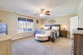 Private Hot Tub & Mountain View: Newport Home