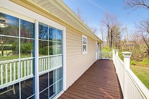 Private Hot Tub & Mountain View: Newport Home