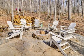 Bright Family Cabin in Lost City w/ Expansive Deck