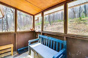 Bright Family Cabin in Lost City w/ Expansive Deck