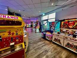 The Family Van - Withernsea Sands - Park Dean