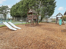 48 Gower Holiday Village