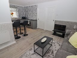 48 Gower Holiday Village