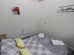 48 Gower Holiday Village