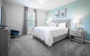 Beautiful 5 Bed Villa With Game Room And Pool 5 Bedroom Home by RedAwn