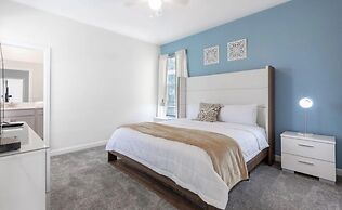 Beautiful 5 Bed Villa With Game Room And Pool 5 Bedroom Home by RedAwn