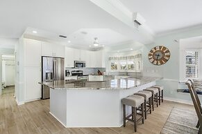 Sea Breeze Bay - 950 San Carlos Drive 4 Bedroom Home by RedAwning